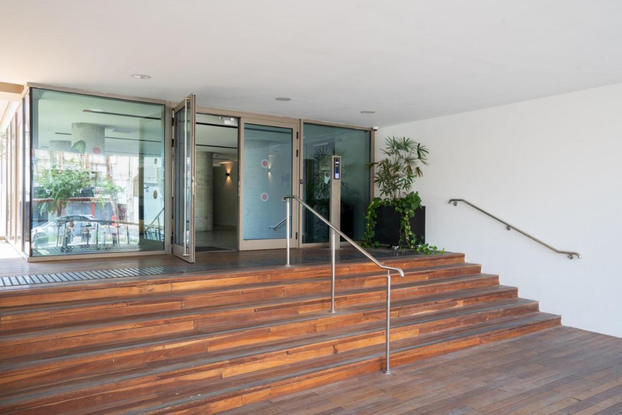 Yefet - By Beach Apartments Tlv Тель-Авив Экстерьер фото